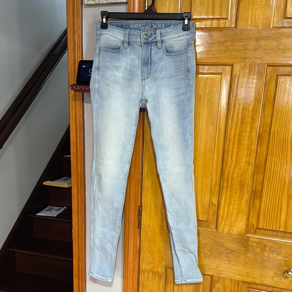 American Eagle Outfitters Light Wash High Rise Jeggings